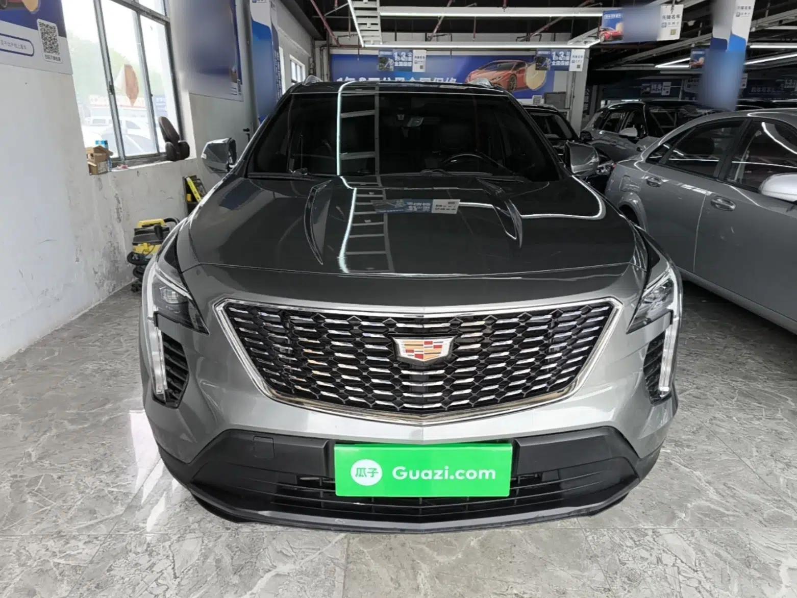 Cadillac XT4 2018 28T Two-Wheel Drive Tech Version — миниатюра 2
