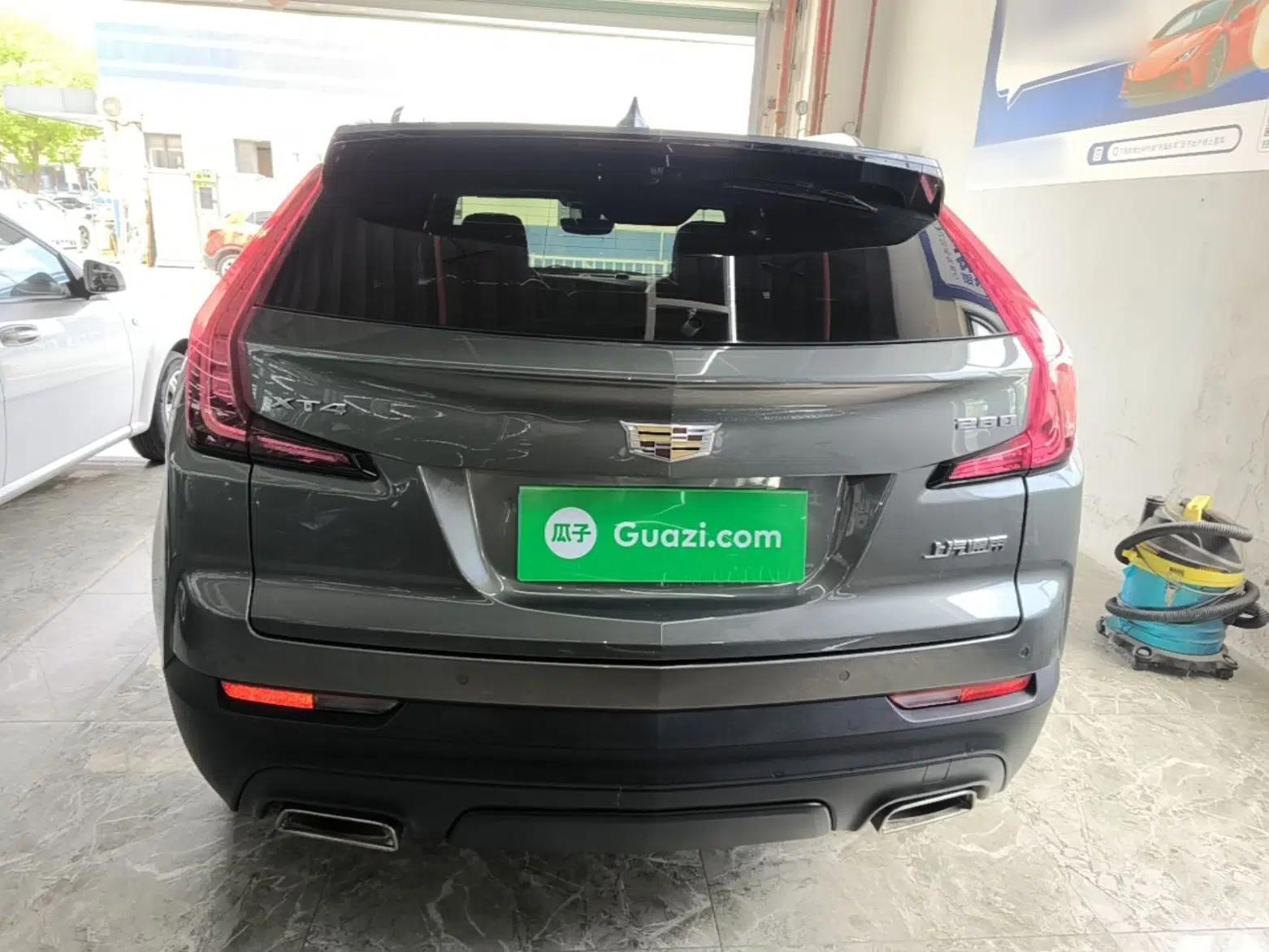 Cadillac XT4 2018 28T Two-Wheel Drive Tech Version — миниатюра 5