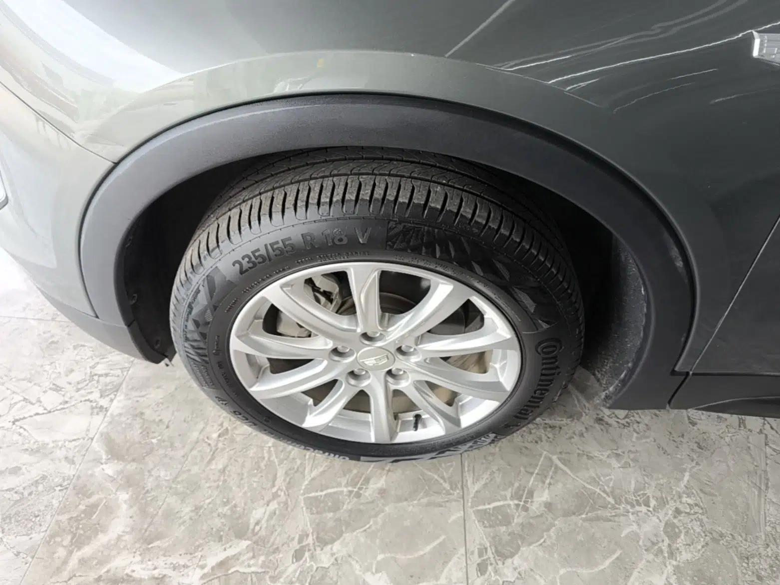 Cadillac XT4 2018 28T Two-Wheel Drive Tech Version — миниатюра 8