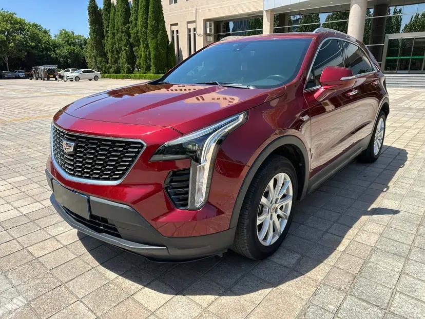 Cadillac XT4 2018 28T Two-Wheel Drive Tech Version — миниатюра 1