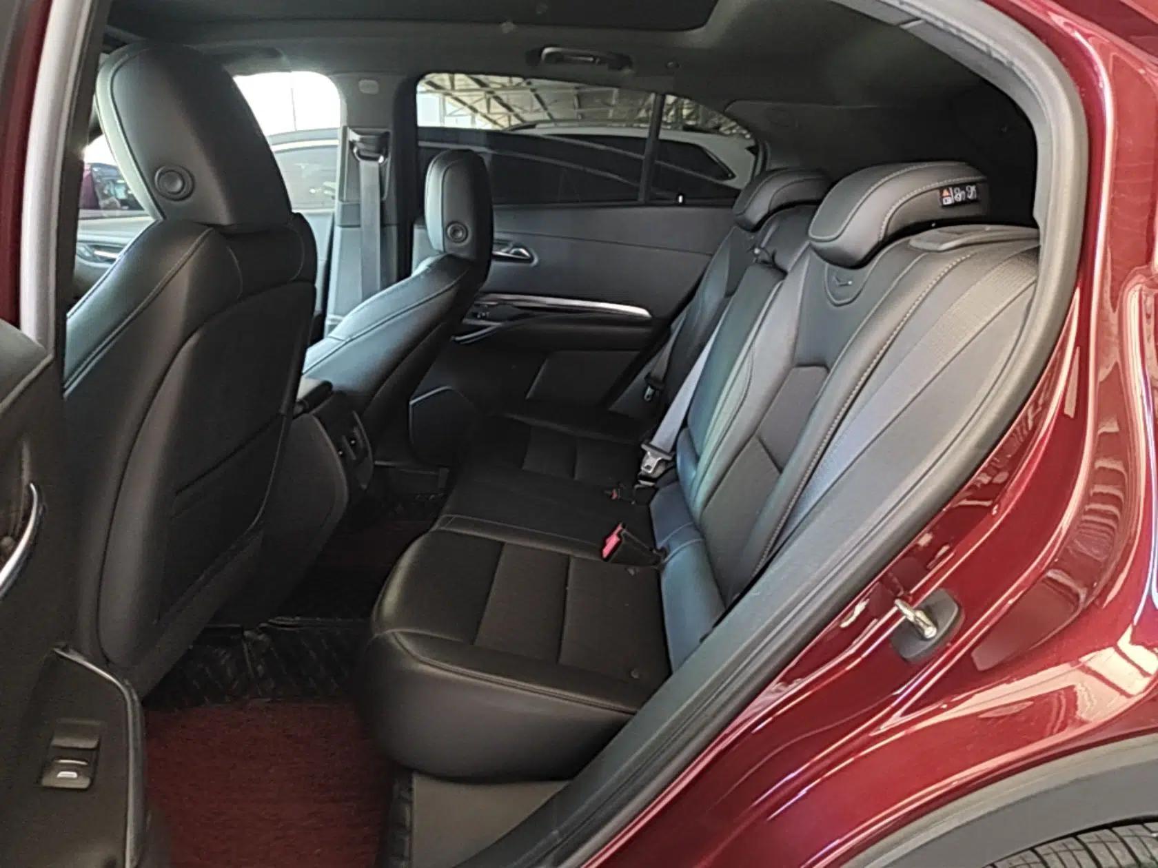 Cadillac XT4 2018 28T Two-Wheel Drive Tech Version — миниатюра 19