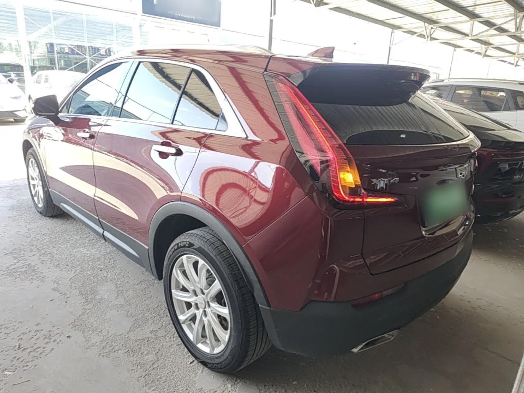 Cadillac XT4 2018 28T Two-Wheel Drive Tech Version — миниатюра 7