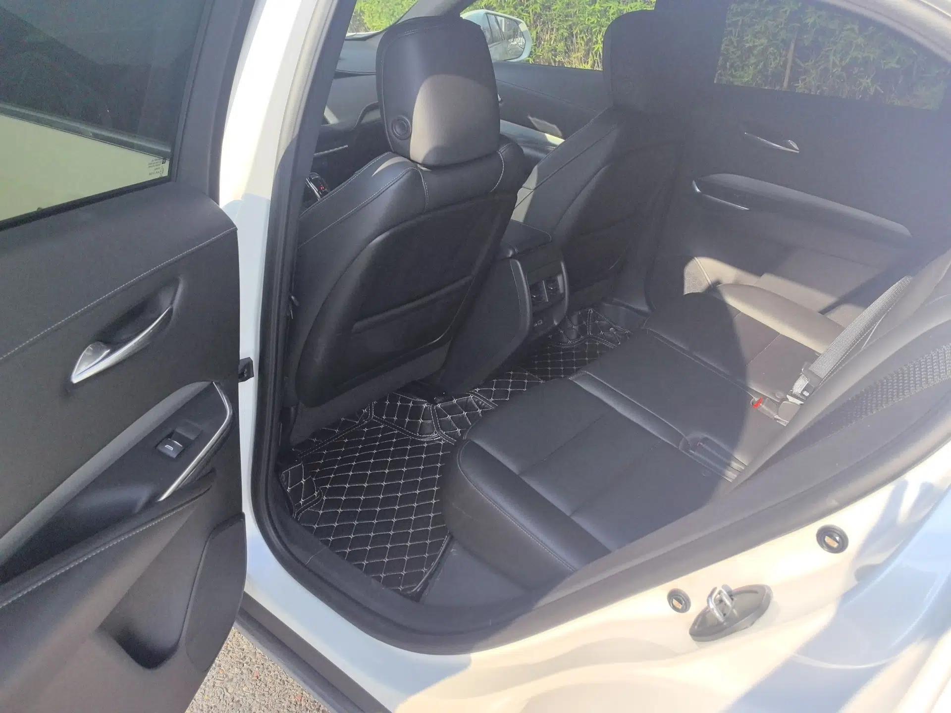 Cadillac XT4 2021 28T Two-Wheel Drive Luxury Version — миниатюра 18