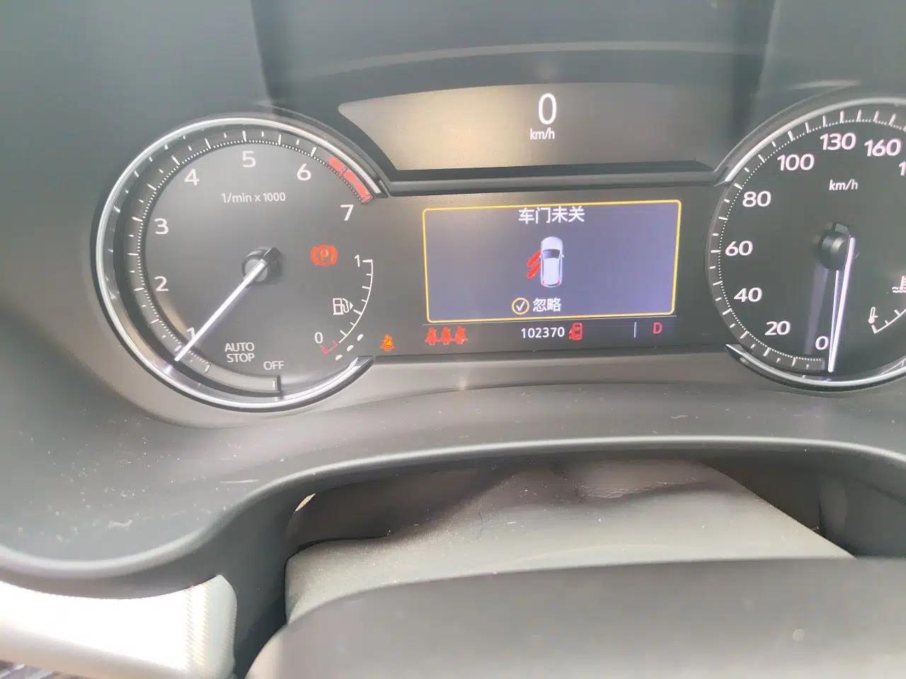 Cadillac XT4 2021 28T Two-Wheel Drive Luxury Version — миниатюра 11