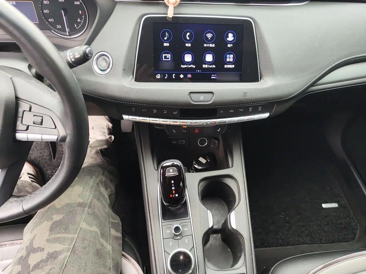 Cadillac XT4 2021 28T Two-Wheel Drive Luxury Version — миниатюра 12