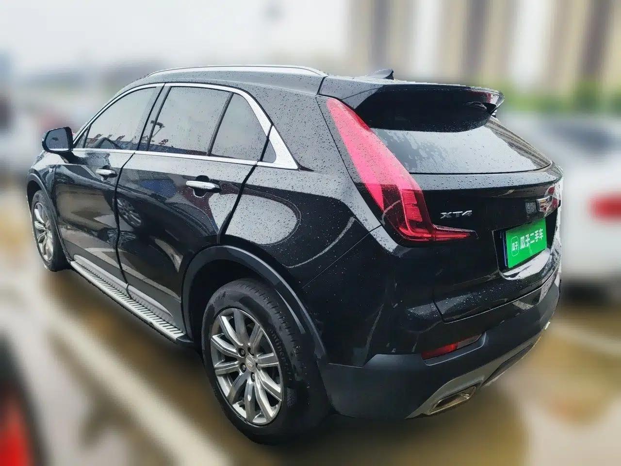 Cadillac XT4 2021 28T Two-Wheel Drive Luxury Version — миниатюра 4