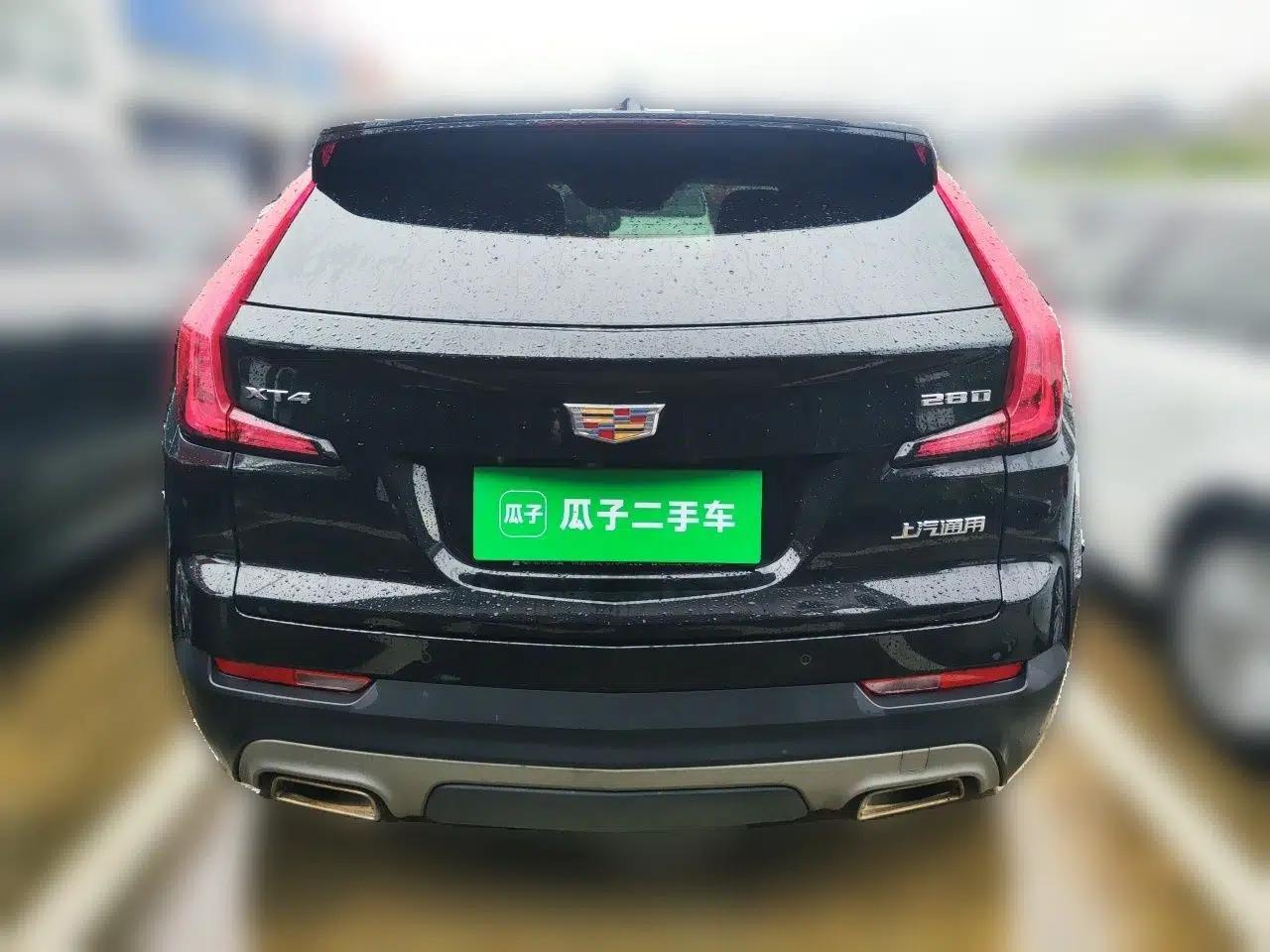 Cadillac XT4 2021 28T Two-Wheel Drive Luxury Version — миниатюра 5
