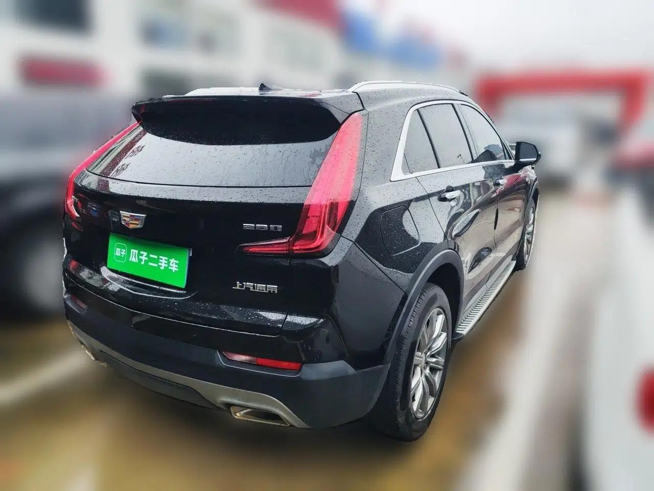 Cadillac XT4 2021 28T Two-Wheel Drive Luxury Version — миниатюра 6