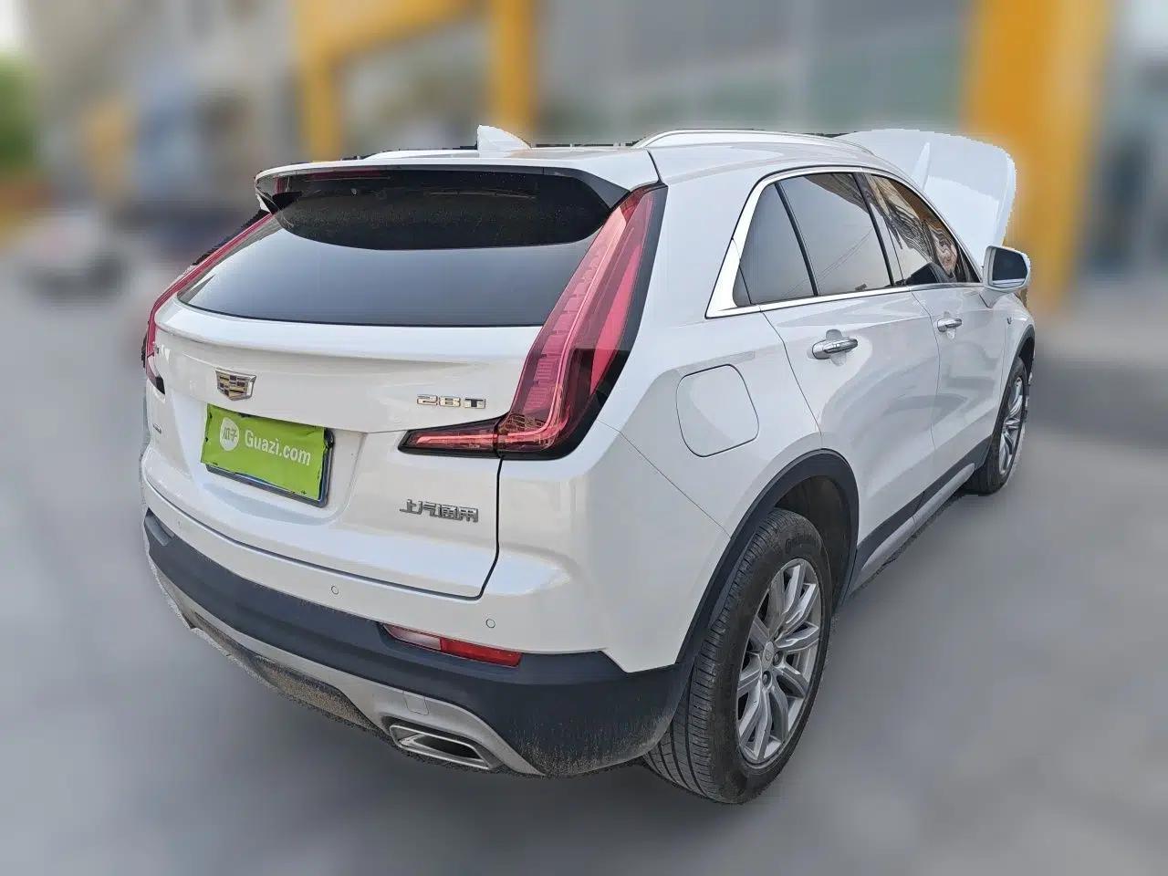 Cadillac XT4 2018 28T Four-Wheel Drive Leading Model — миниатюра 6