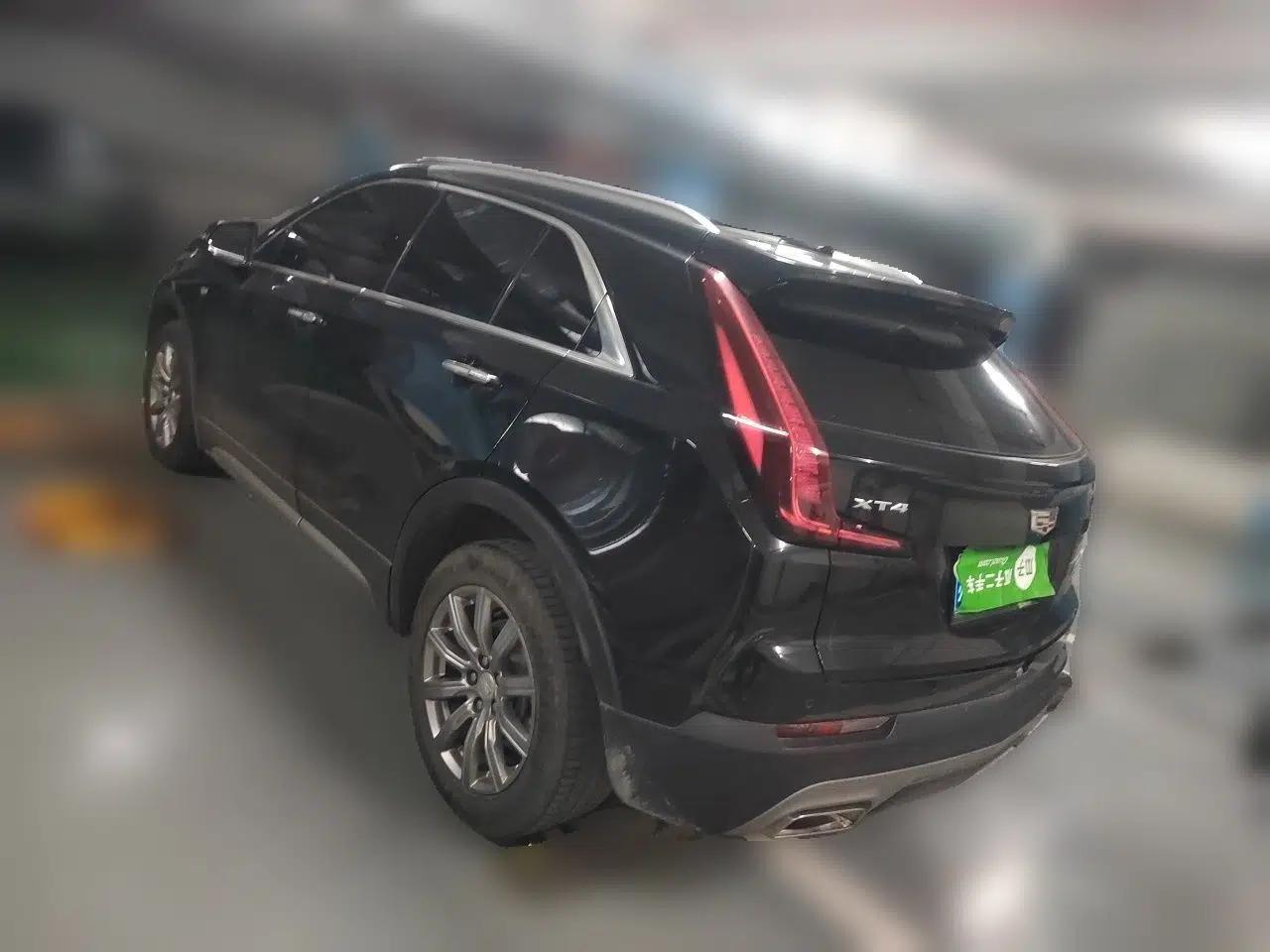 Cadillac XT4 2020 Revised Version 28T Two-Wheel Drive Luxury Edition — миниатюра 4