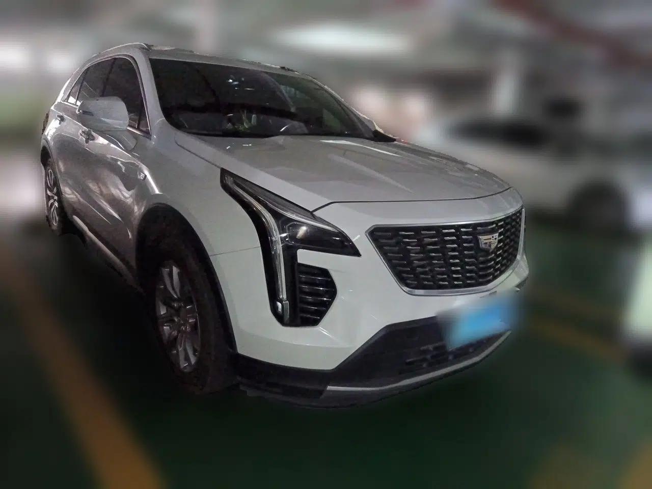 Cadillac XT4 2020 Revised Version 28T Two-Wheel Drive Leading Edition — миниатюра 3