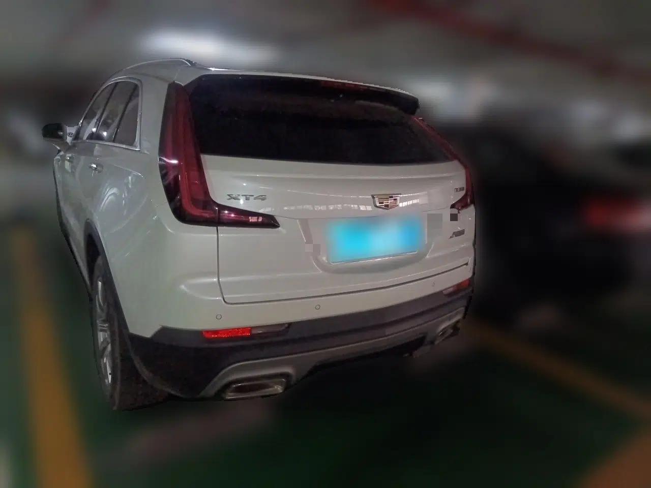 Cadillac XT4 2020 Revised Version 28T Two-Wheel Drive Leading Edition — миниатюра 4