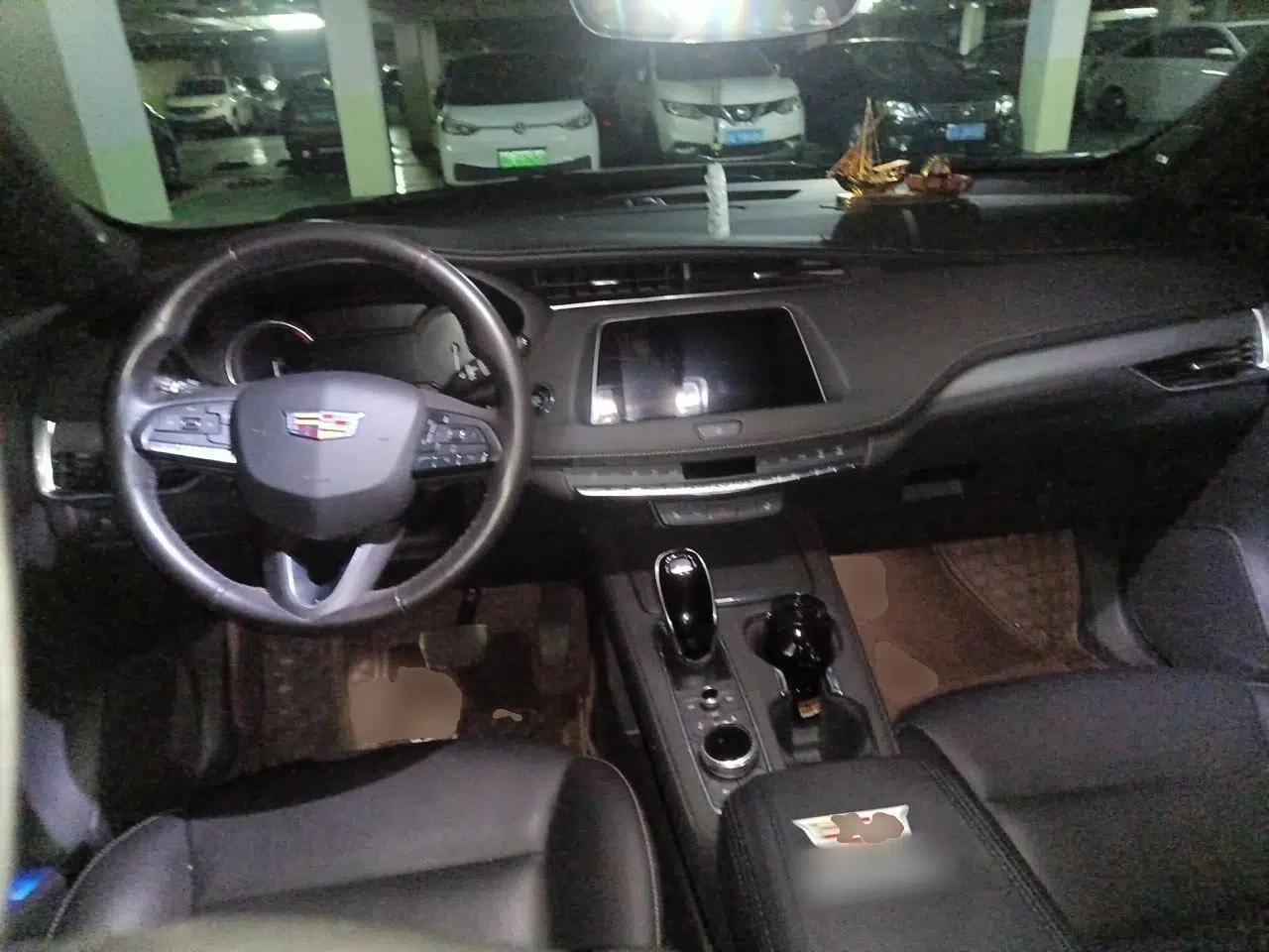 Cadillac XT4 2020 Revised Version 28T Two-Wheel Drive Leading Edition — миниатюра 10