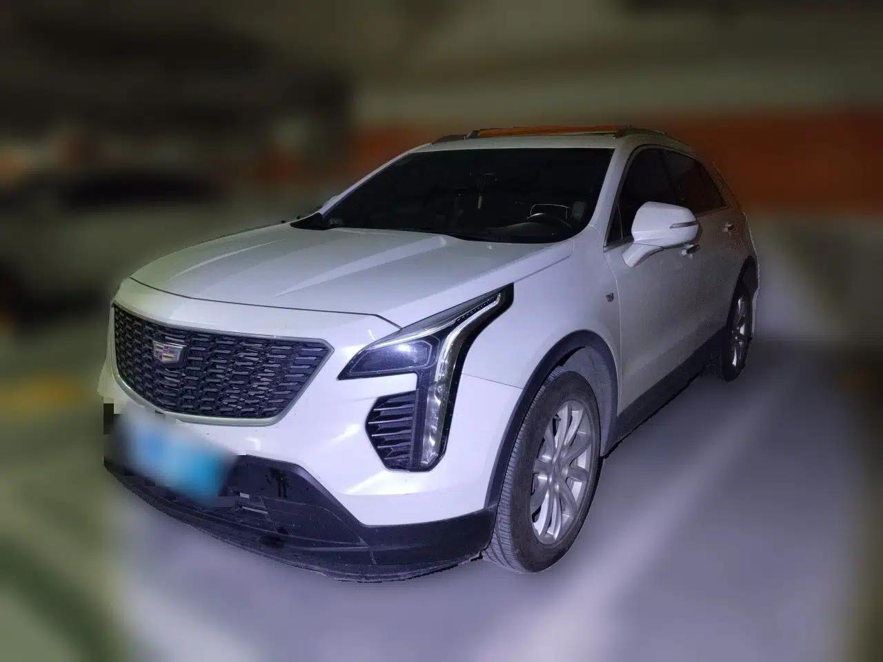 Cadillac XT4 2020 Revised Version 28T Two-Wheel Drive Tech Edition — миниатюра 1