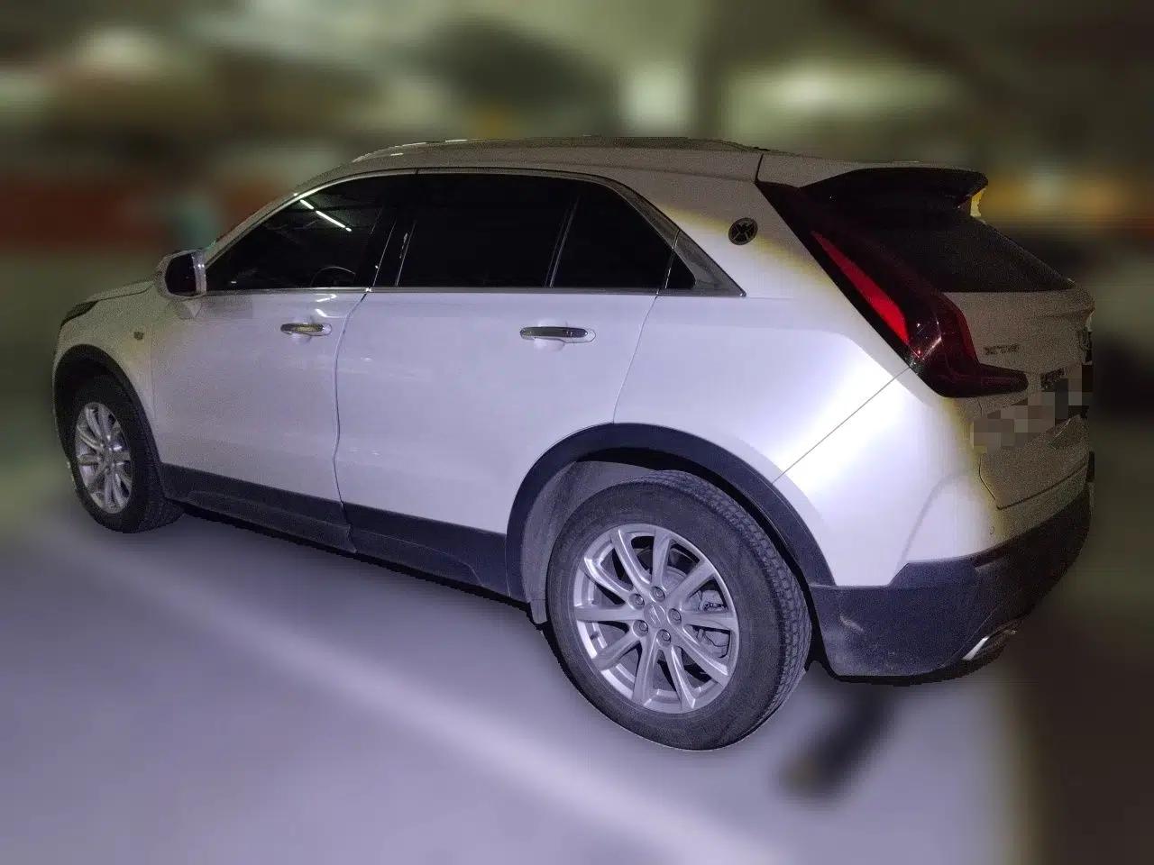 Cadillac XT4 2020 Revised Version 28T Two-Wheel Drive Tech Edition — миниатюра 4