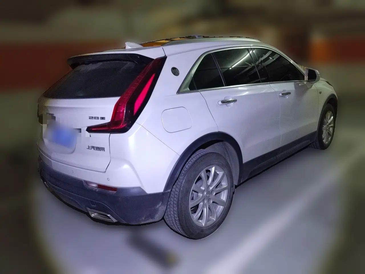 Cadillac XT4 2020 Revised Version 28T Two-Wheel Drive Tech Edition — миниатюра 6