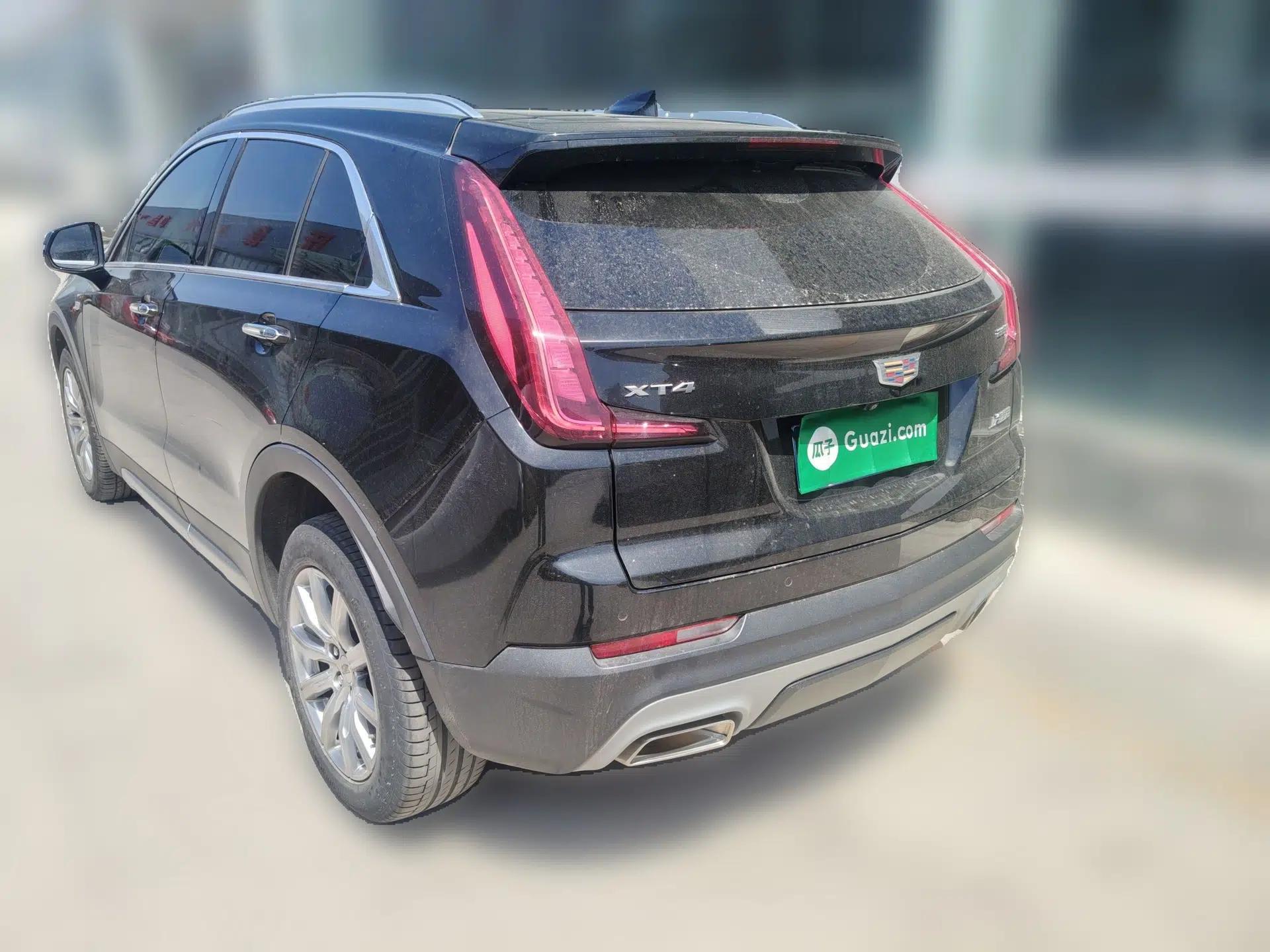 Cadillac XT4 2021 28T Two-Wheel Drive Leading Version — миниатюра 4