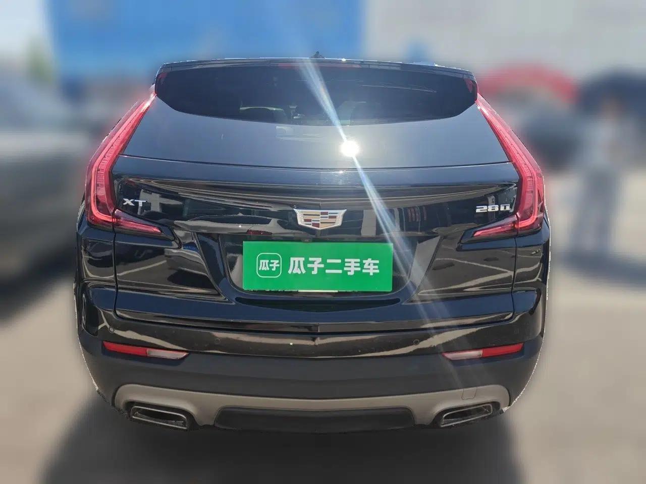 Cadillac XT4 2020 28T Two-Wheel-Drive Leading Version — миниатюра 5