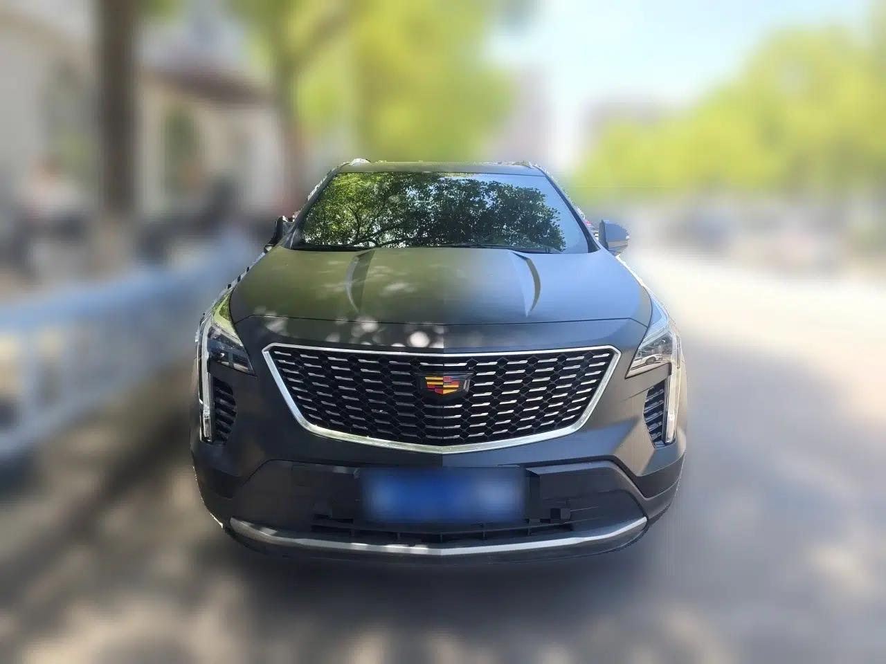 Cadillac XT4 2021 28T Two-Wheel Drive Leading Version — миниатюра 2