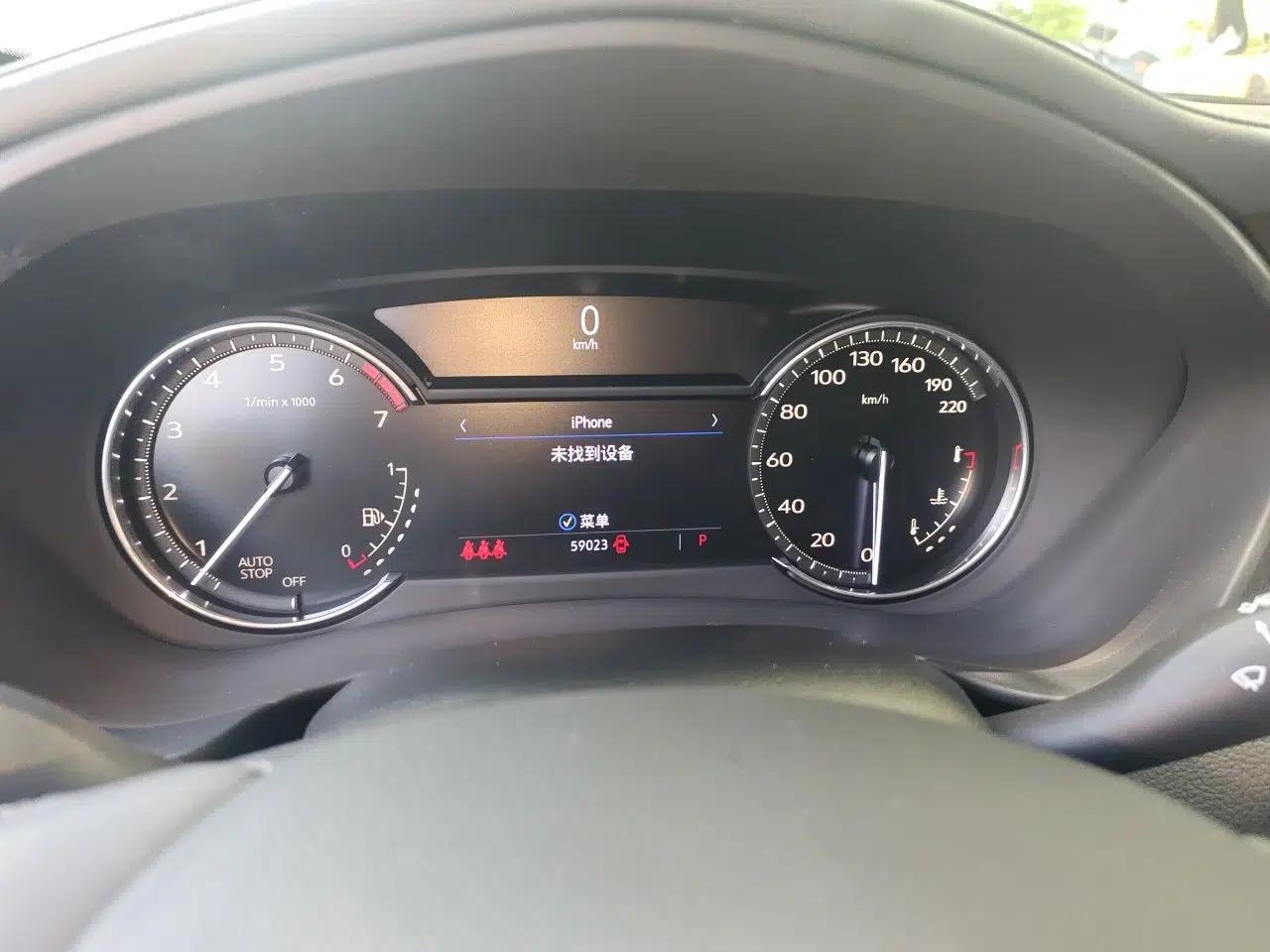 Cadillac XT4 2021 28T Two-Wheel Drive Leading Version — миниатюра 12