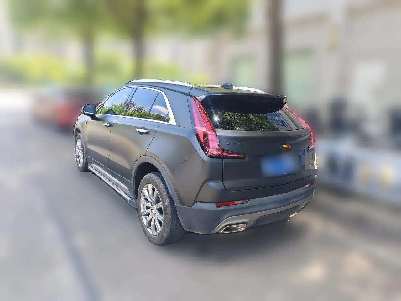 Cadillac XT4 2021 28T Two-Wheel Drive Leading Version — миниатюра 4