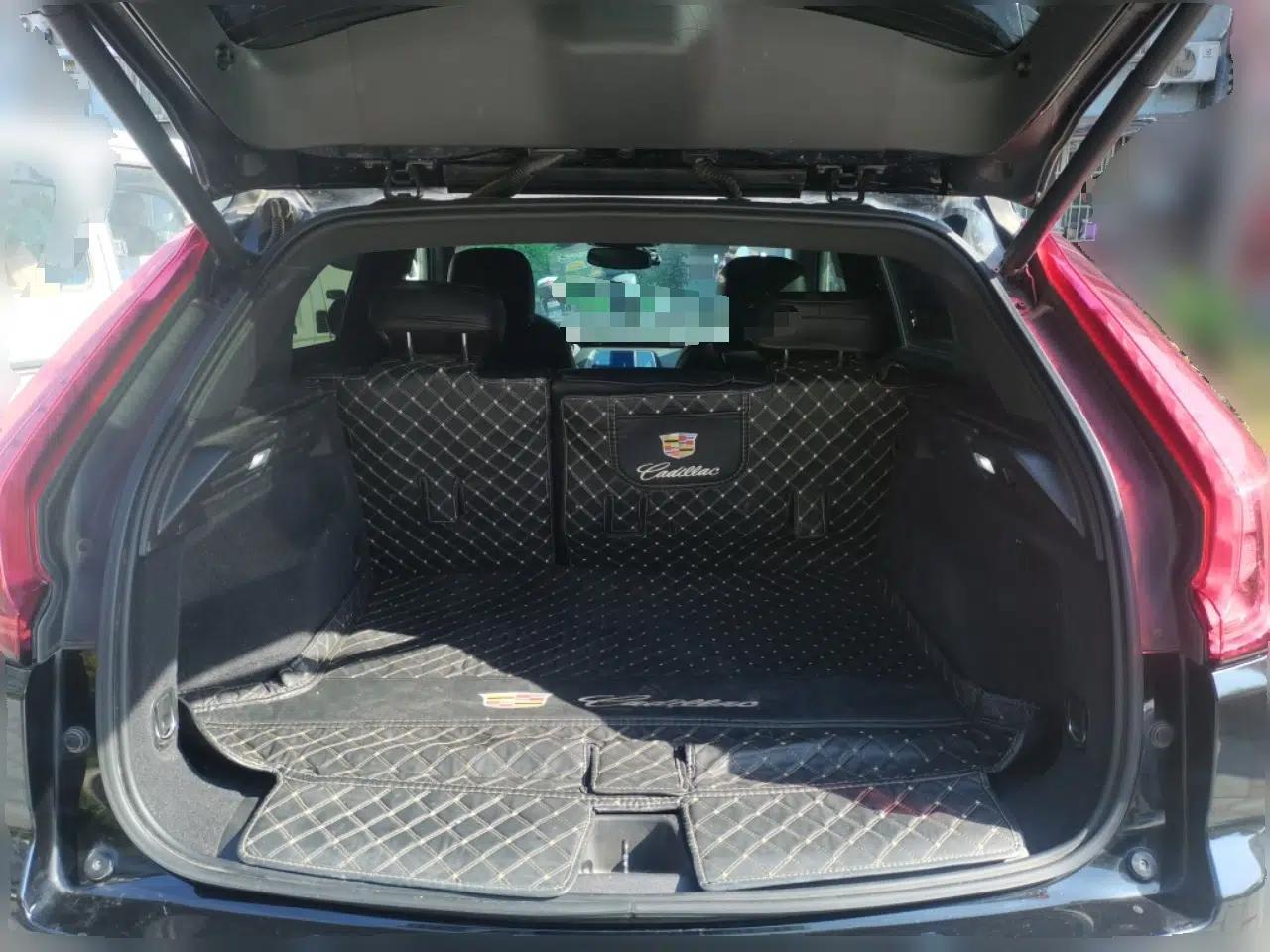 Cadillac XT4 2021 28T Two-Wheel Drive Leading Version — миниатюра 20