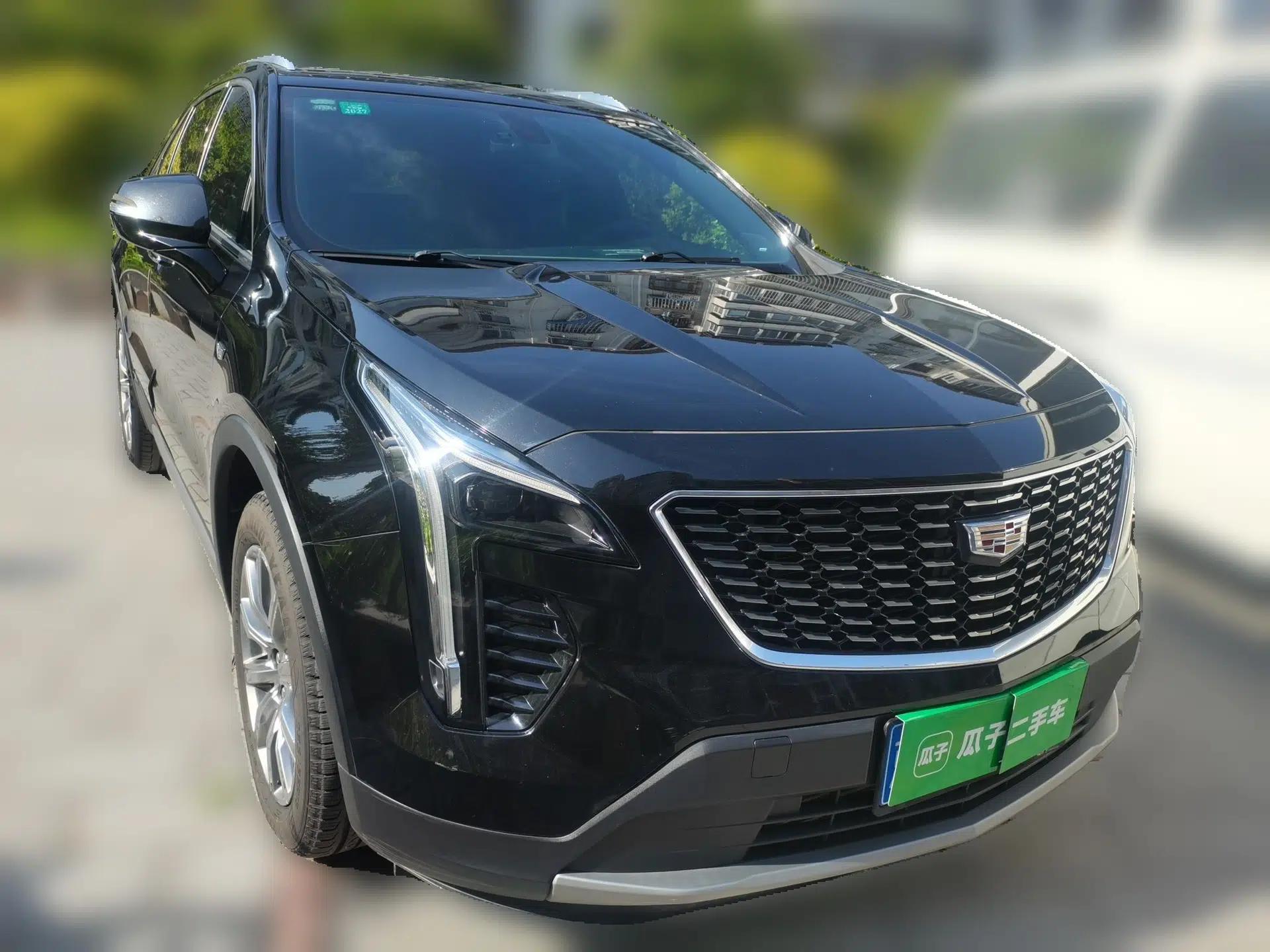 Cadillac XT4 2021 28T Two-Wheel Drive Leading Version — миниатюра 3