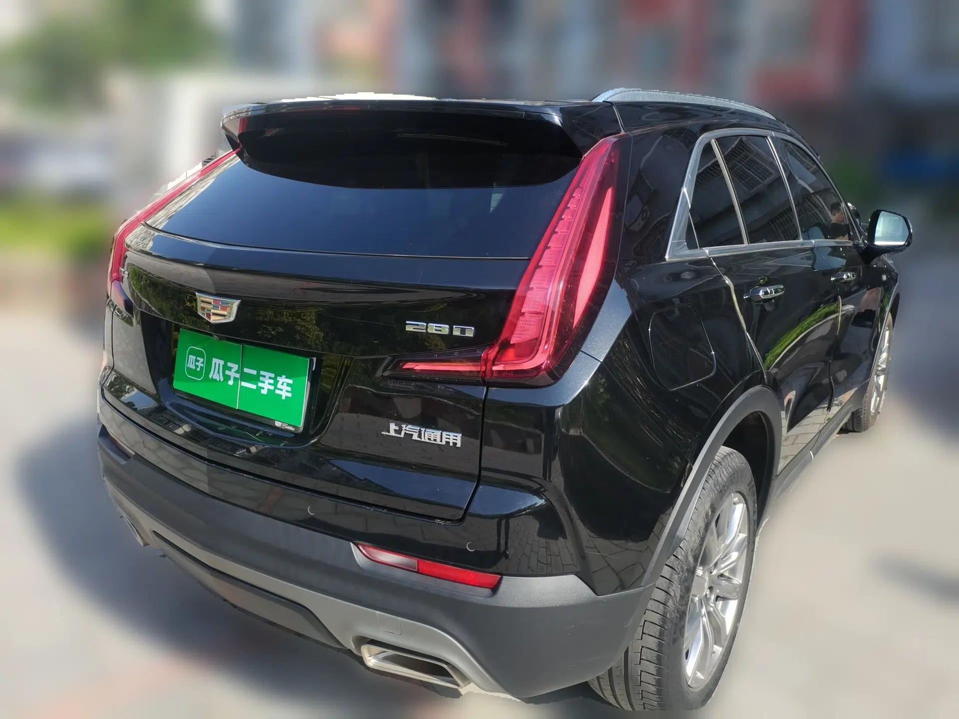 Cadillac XT4 2021 28T Two-Wheel Drive Leading Version — миниатюра 6