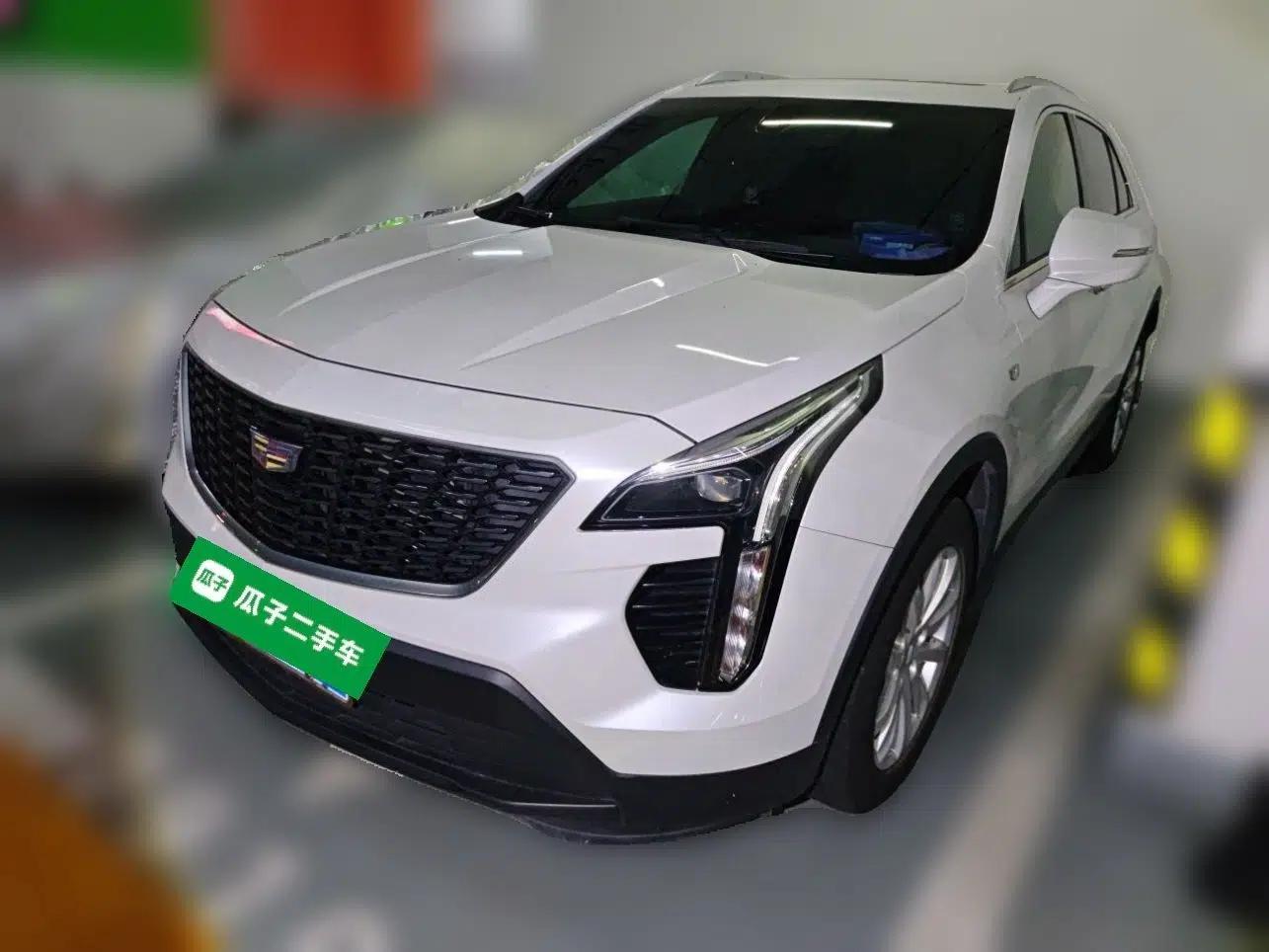 Cadillac XT4 2020 Revised Version 28T Two-Wheel Drive Leading Edition — миниатюра 1