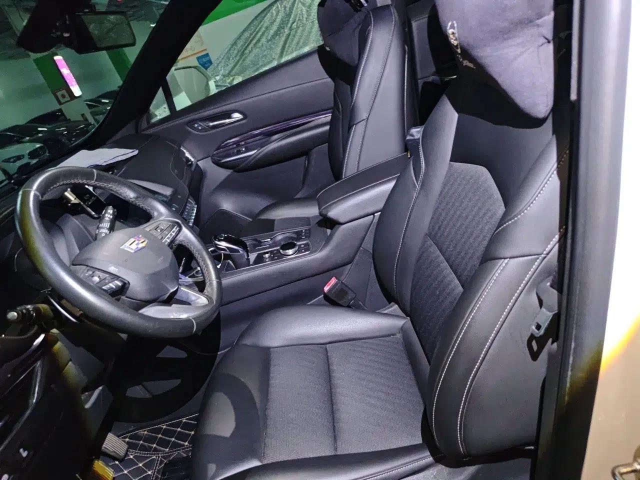 Cadillac XT4 2020 Revised Version 28T Two-Wheel Drive Leading Edition — миниатюра 16