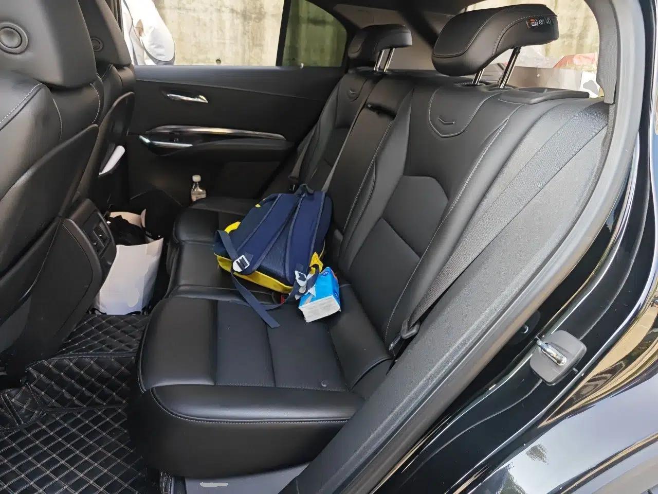 Cadillac XT4 2022 28T Two-Wheel Drive Fashion Edition — миниатюра 18