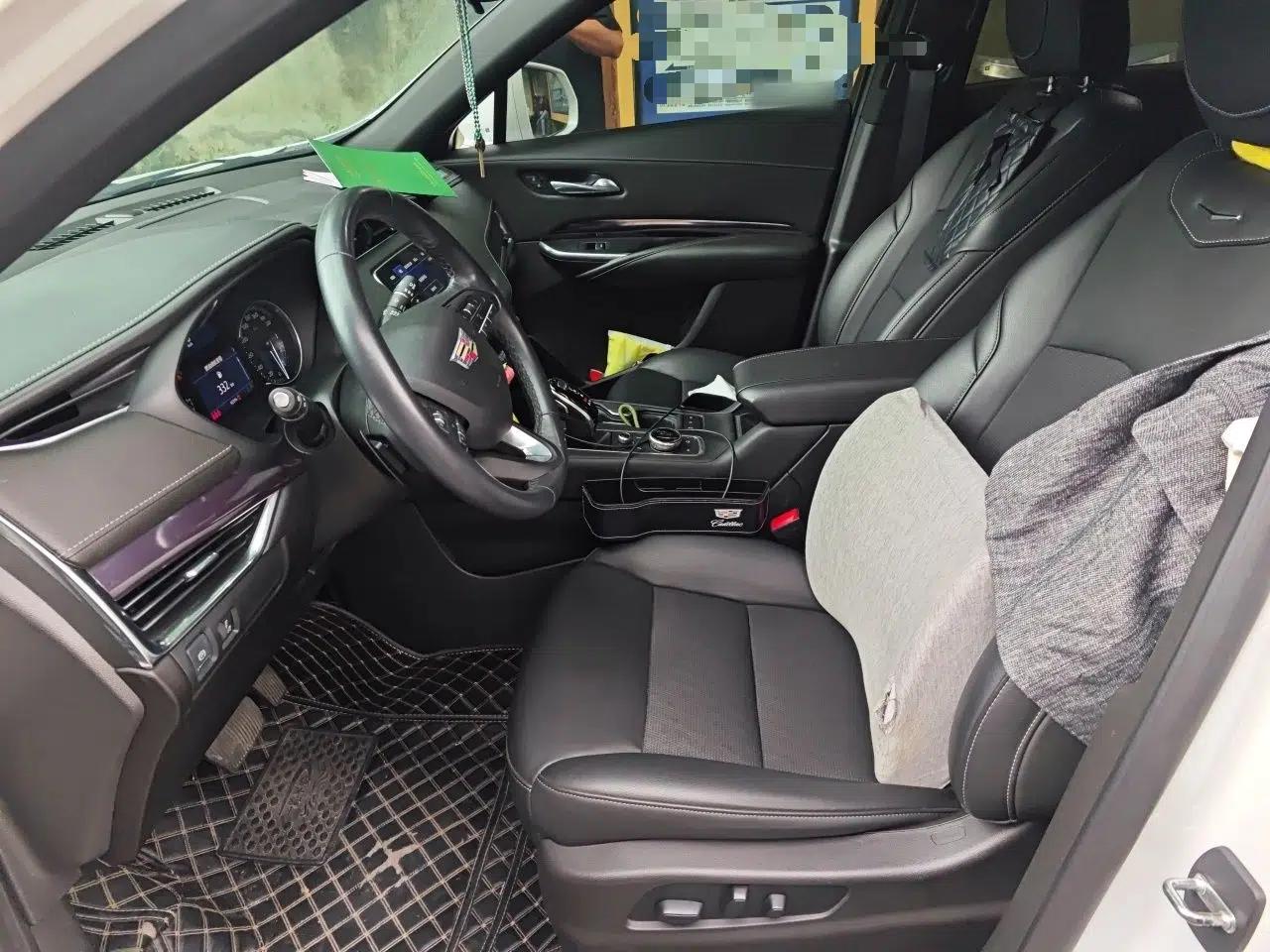 Cadillac XT4 2021 28T Two-Wheel Drive Tech Edition — миниатюра 16