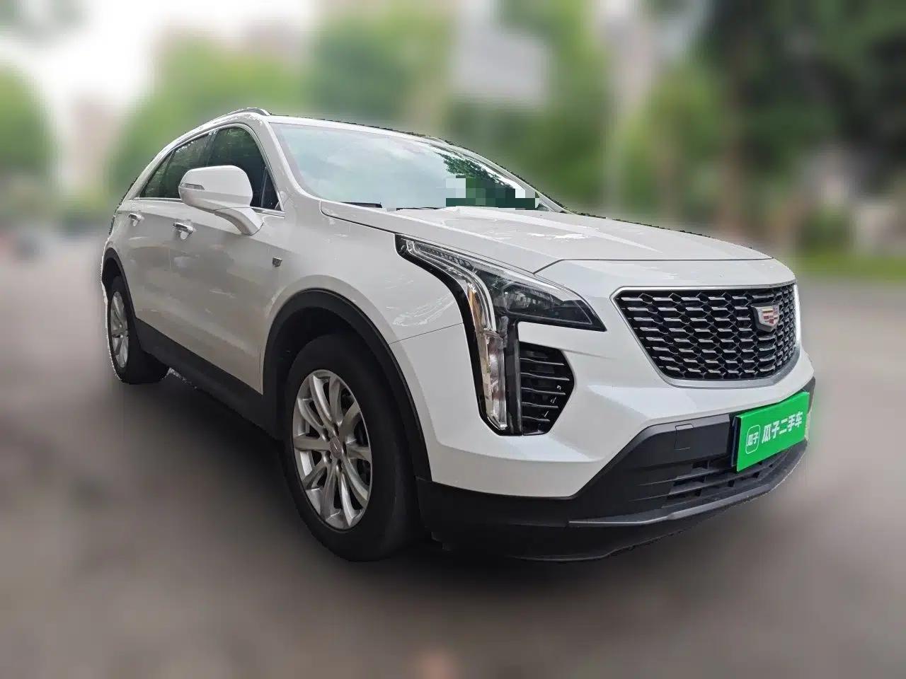 Cadillac XT4 2021 28T Two-Wheel Drive Tech Edition — миниатюра 3