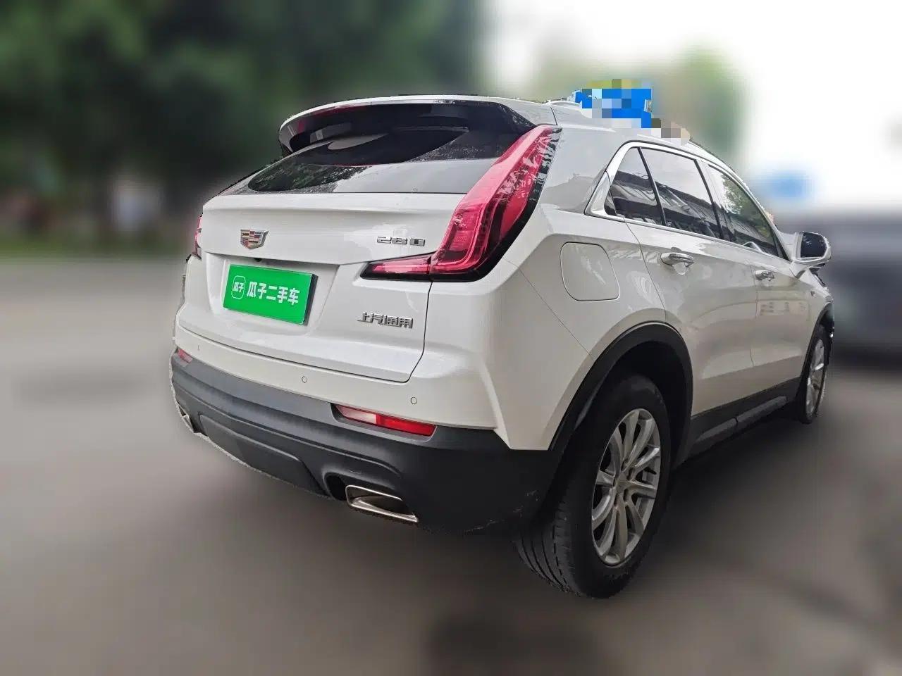 Cadillac XT4 2021 28T Two-Wheel Drive Tech Edition — миниатюра 6