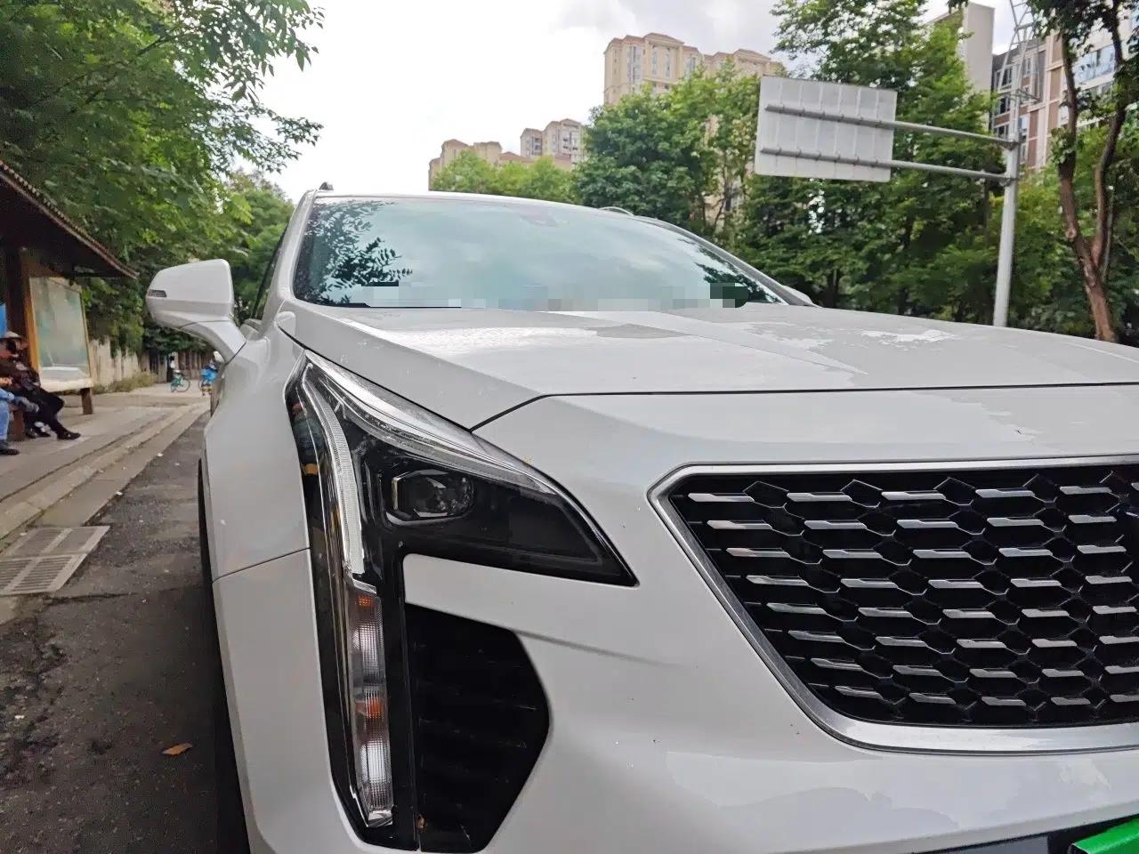 Cadillac XT4 2021 28T Two-Wheel Drive Tech Edition — миниатюра 7