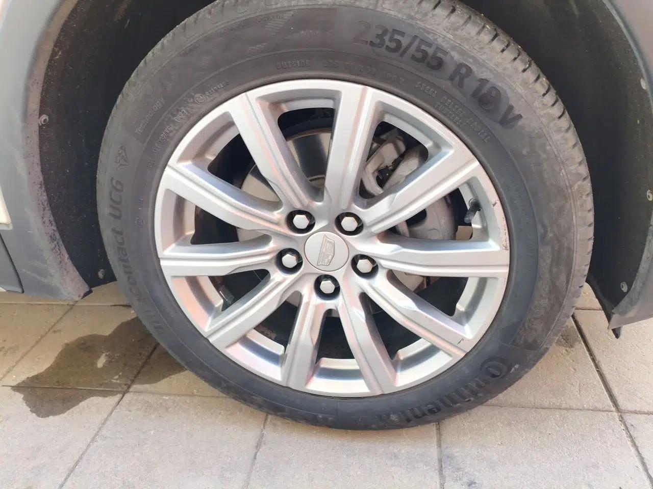 Cadillac XT4 2021 28T Two-Wheel Drive Leading Version — миниатюра 8