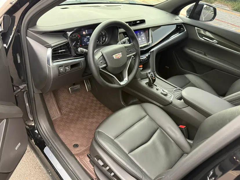 Cadillac XT6 2020 28T Six-Seater Luxury Sporty Enjoy-the-Comfort Safety Edition — миниатюра 19