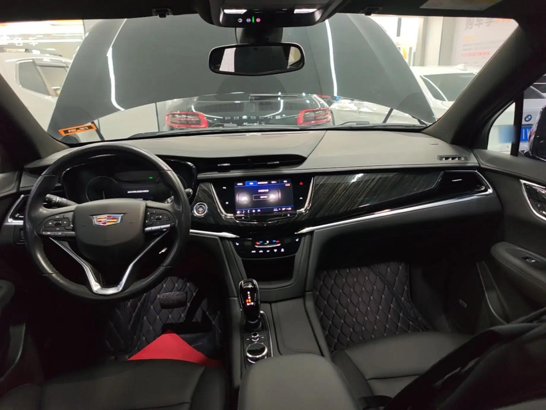 Cadillac XT6 2022 2.0T Six-Seater Two-Wheel-Drive Luxury Version — миниатюра 13