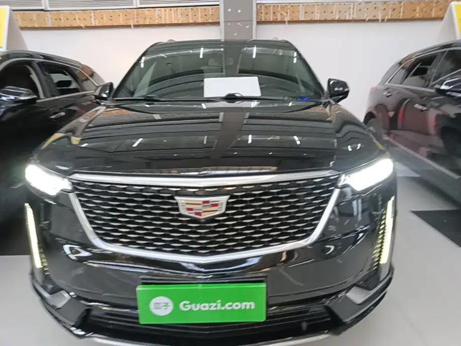 Cadillac XT6 2021 2.0T 6-Seater Two-Wheel Drive Luxury Version — миниатюра 2