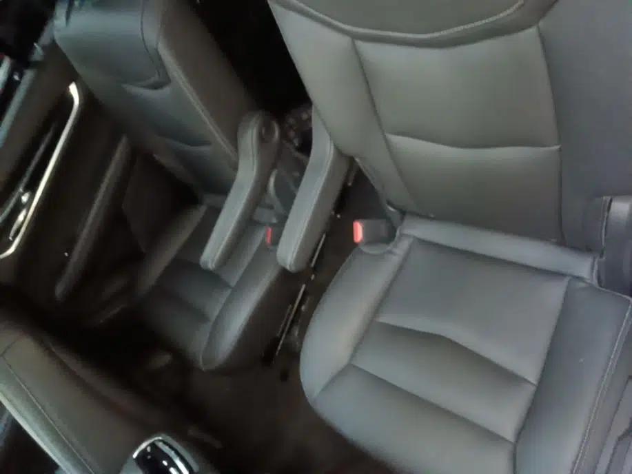 Cadillac XT6 2021 2.0T 6-Seater Two-Wheel Drive Luxury Version — миниатюра 19