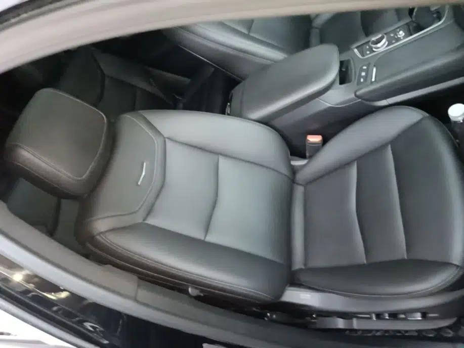 Cadillac XT6 2021 2.0T 6-Seater Two-Wheel Drive Luxury Version — миниатюра 23