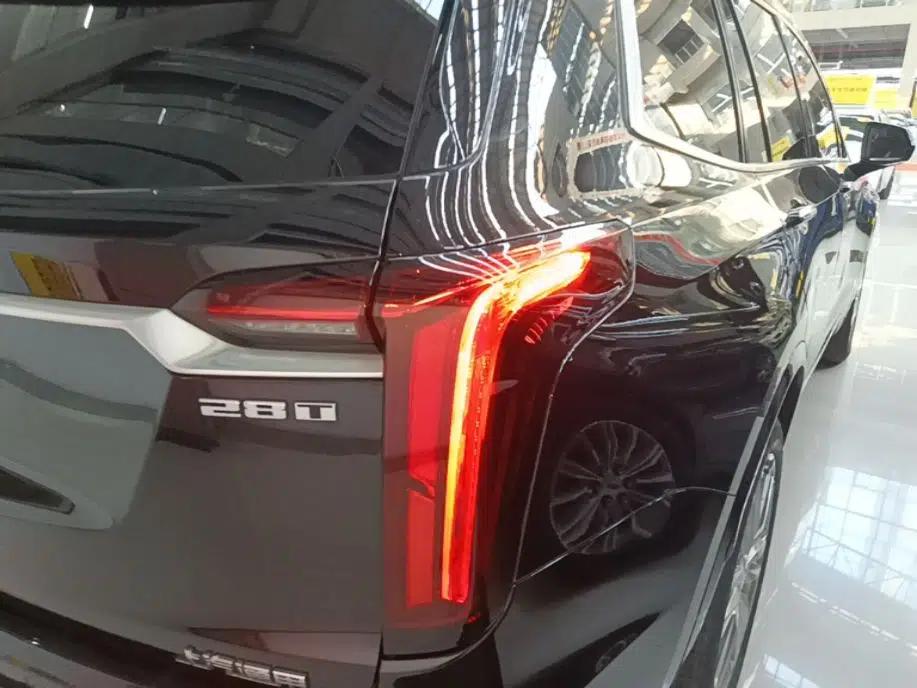 Cadillac XT6 2021 2.0T 6-Seater Two-Wheel Drive Luxury Version — миниатюра 8