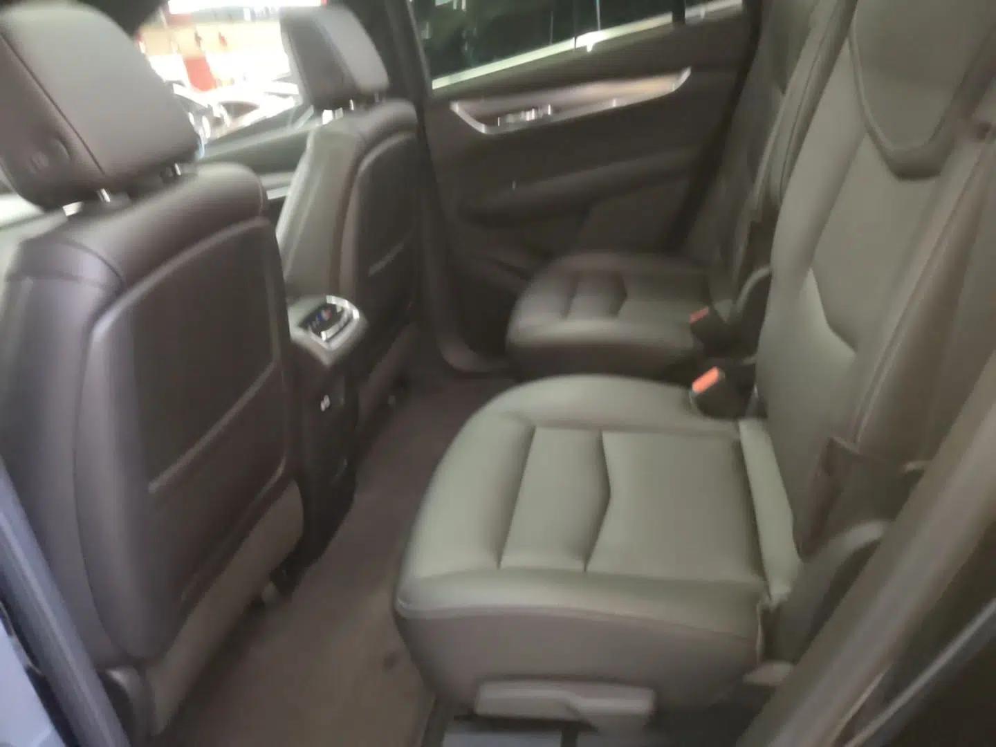 Cadillac XT6 2021 28T Six-Seater Four-Wheel-Drive Fashion Edition — миниатюра 20