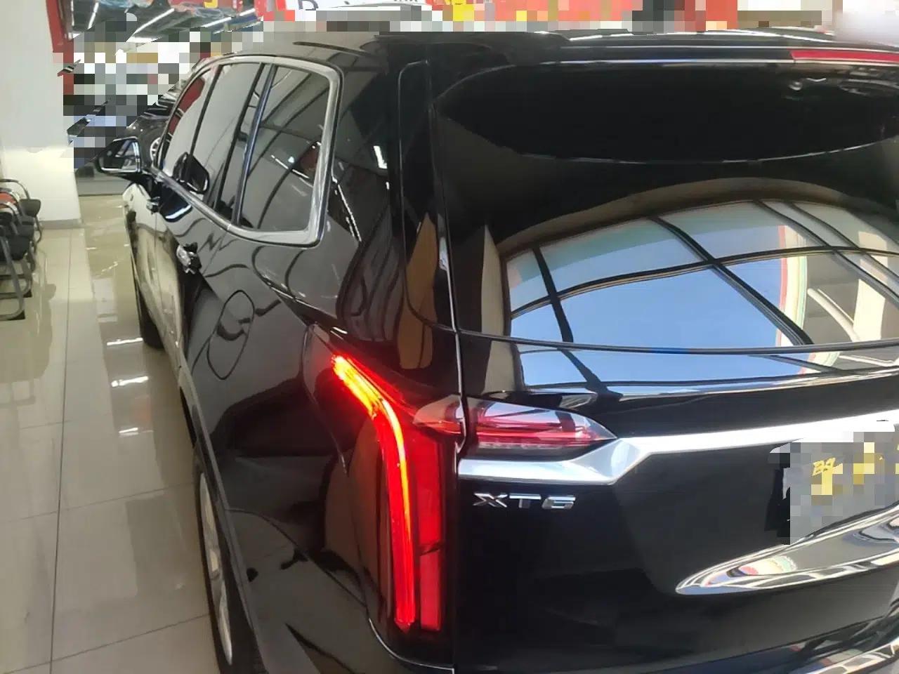 Cadillac XT6 2021 28T Six-Seater Four-Wheel-Drive Fashion Edition — миниатюра 4
