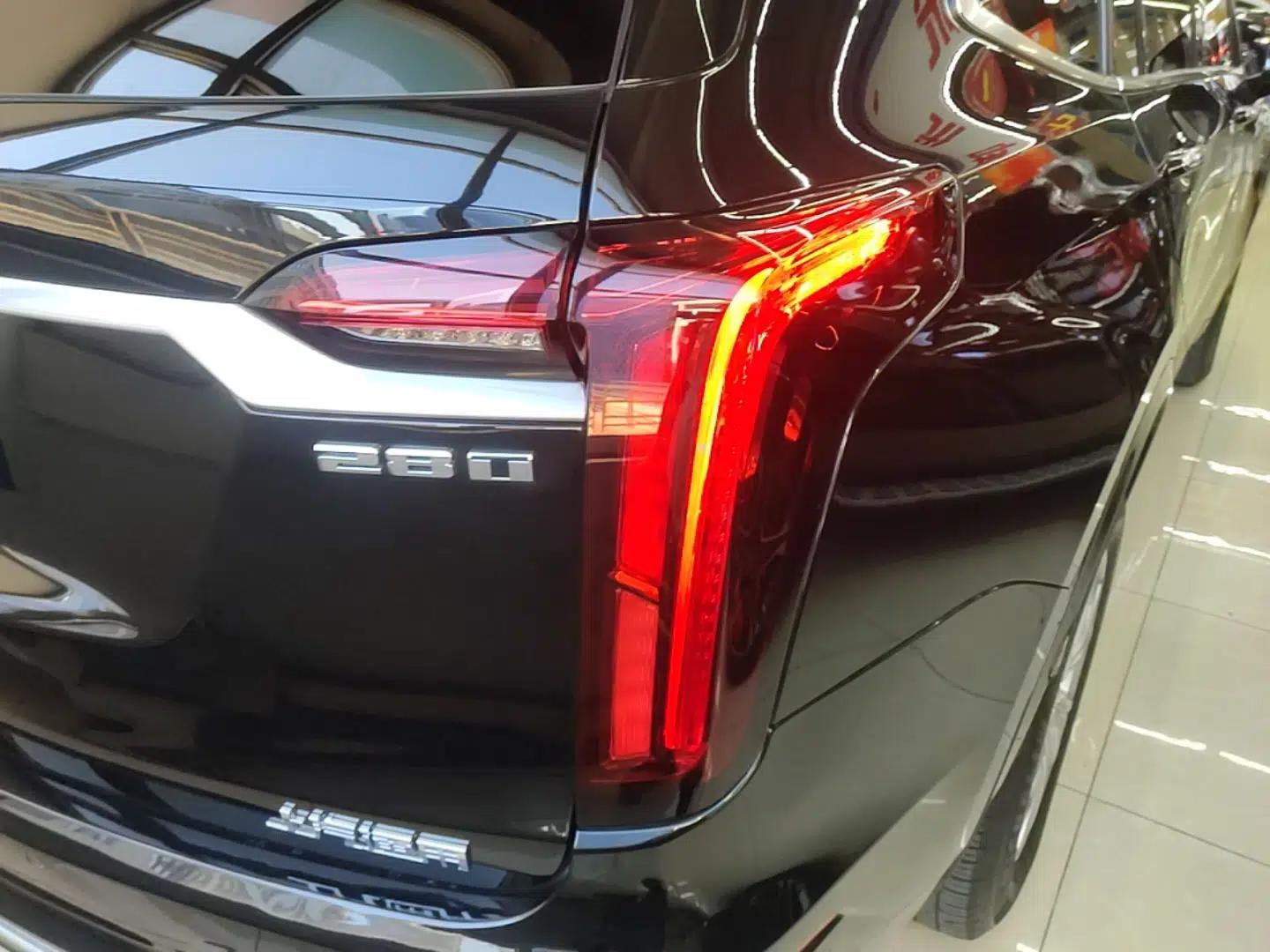 Cadillac XT6 2021 28T Six-Seater Four-Wheel-Drive Fashion Edition — миниатюра 7