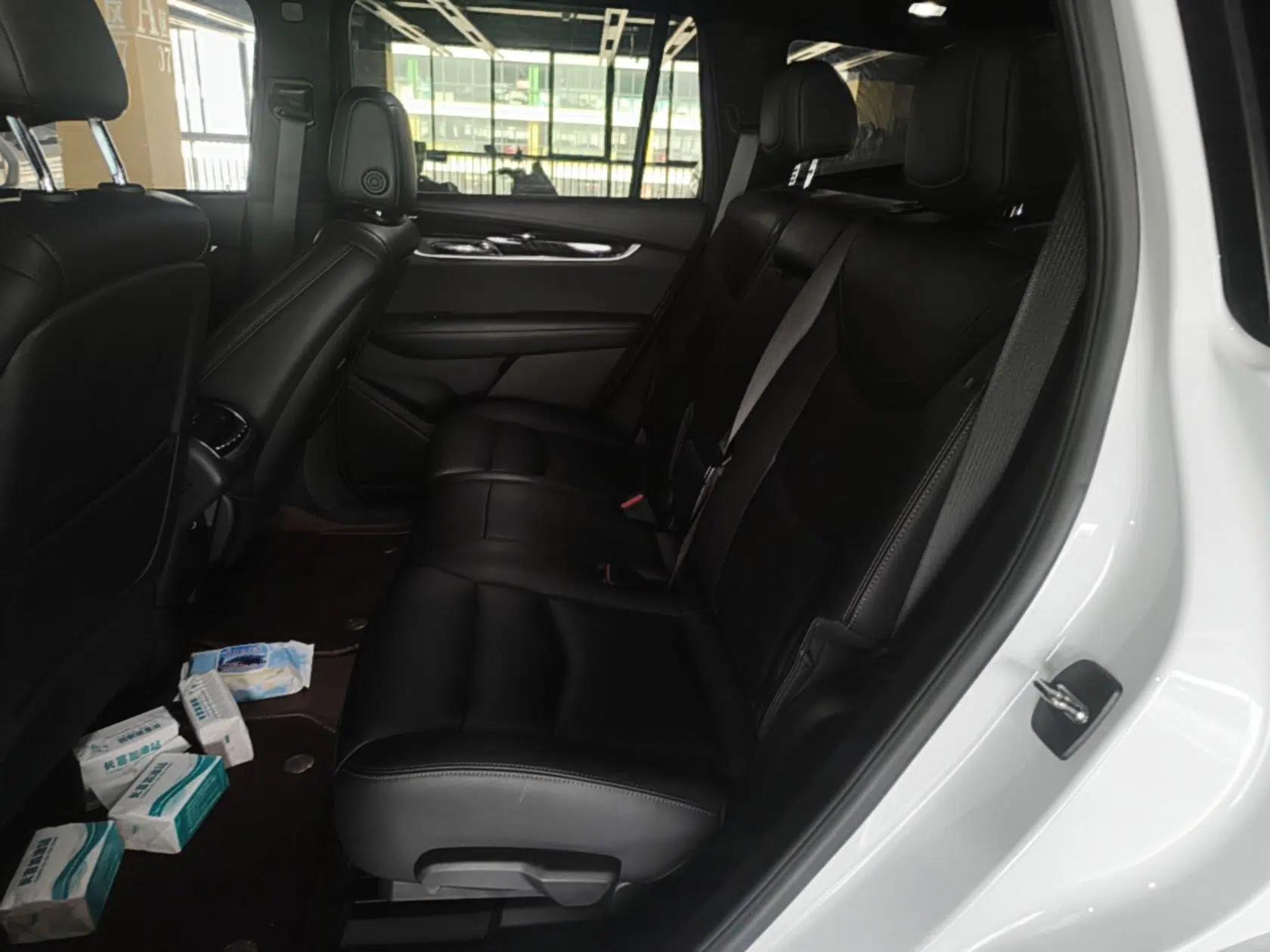 Cadillac XT6 2022 2.0T 7-Seater Two-Wheel Drive Luxury Version — миниатюра 20