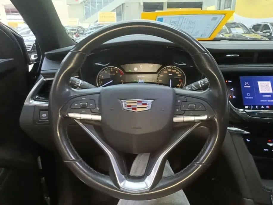 Cadillac XT6 2020 28T Six-Seater Luxury Sporty Enjoy-the-Comfort Safety Edition — миниатюра 13