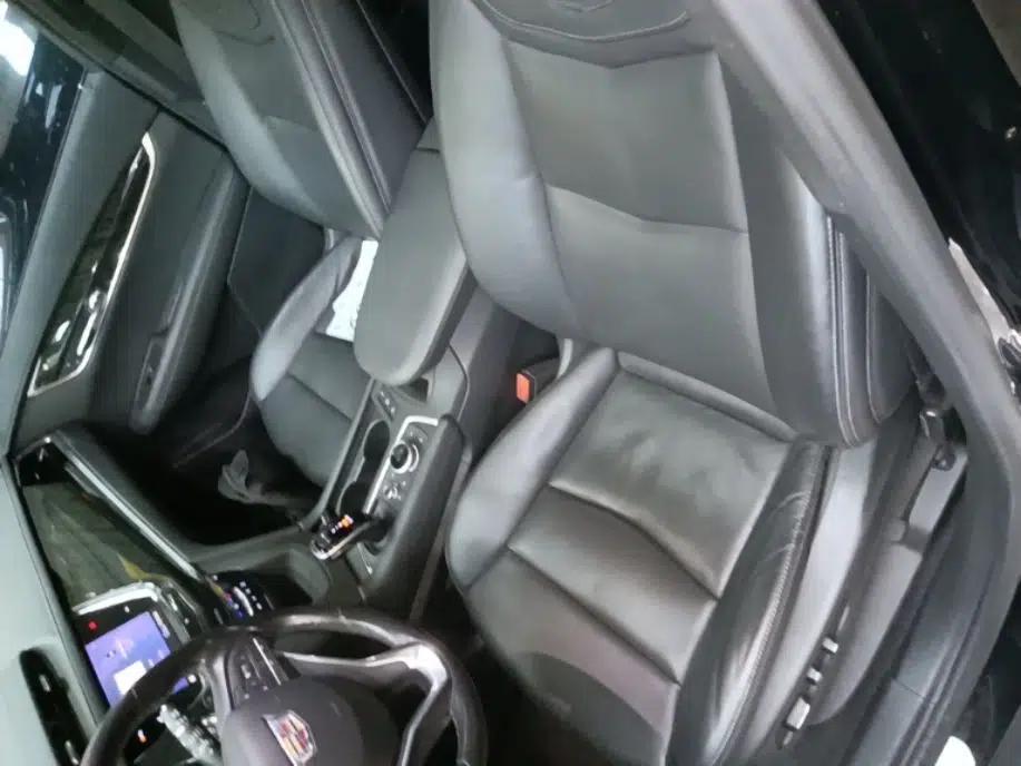 Cadillac XT6 2020 28T Six-Seater Luxury Sporty Enjoy-the-Comfort Safety Edition — миниатюра 17