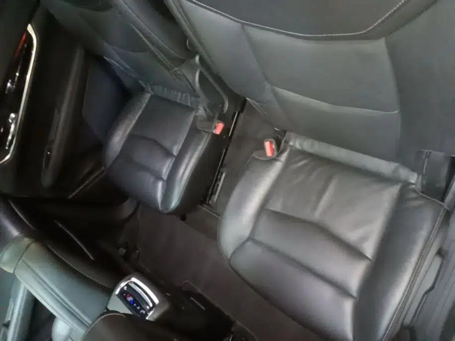 Cadillac XT6 2020 28T Six-Seater Luxury Sporty Enjoy-the-Comfort Safety Edition — миниатюра 19
