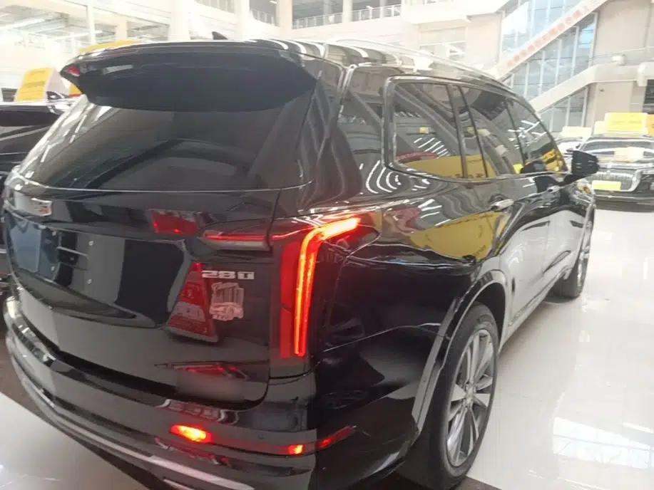 Cadillac XT6 2020 28T Six-Seater Luxury Sporty Enjoy-the-Comfort Safety Edition — миниатюра 4